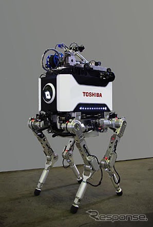 東芝・4足歩行のロボット