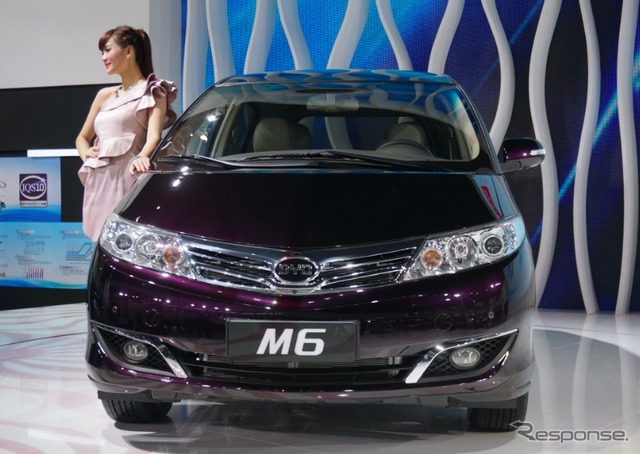 BYD・M6