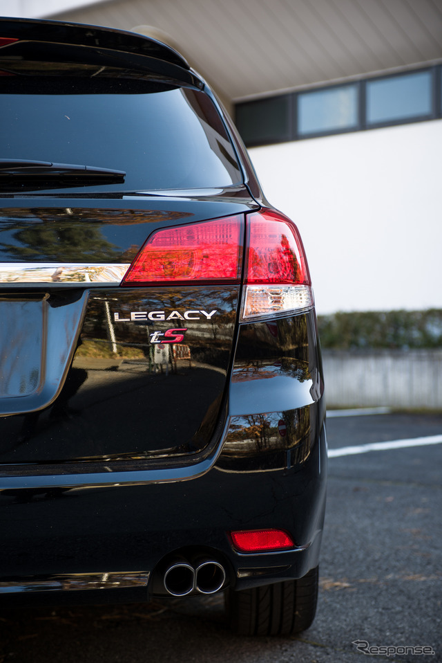 レガシィ ツーリングワゴン 2.5i EyeSight tS