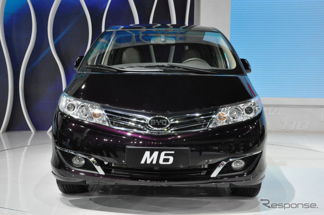 BYD・M6