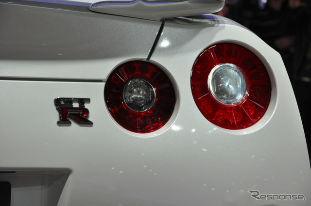 日産・GT-R(広州モーターショー12)