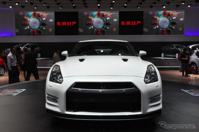 日産・GT-R(広州モーターショー12)