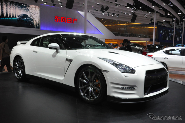 日産・GT-R(広州モーターショー12)