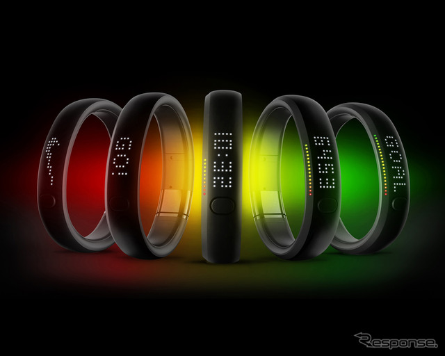 ●『FuelBand』情報機器：Nike