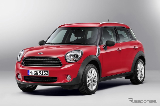 MINI カントリーマン(日本名:MINI クロスオーバー)の2013年モデル