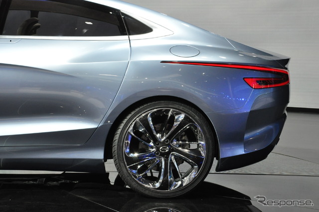 広州汽車 E-jet concept(広州モーターショー12)