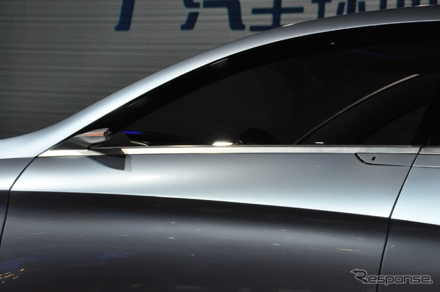 広州汽車 E-jet concept(広州モーターショー12)