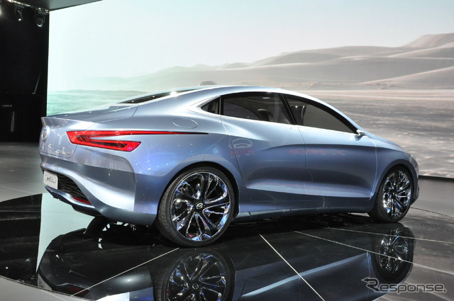 広州汽車 E-jet concept(広州モーターショー12)