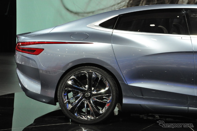 広州汽車 E-jet concept(広州モーターショー12)