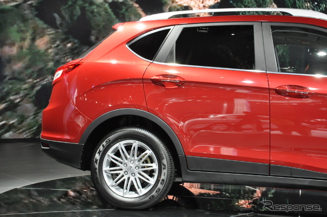 Trumpchi GS5(広州モーターショー12)