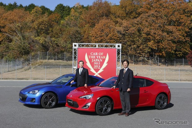 2012-2013 COTY 10ベストカー発表のようす