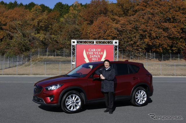2012-2013 COTY 10ベストカー発表のようす
