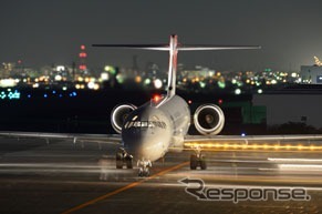 JAL・MD90型機