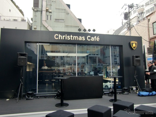 ランボルギーニ”クリスマスカフェ”
