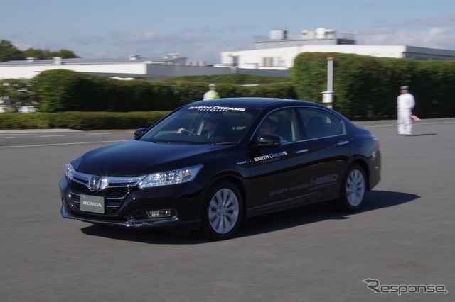 SPORT HYBRID i-MMD搭載の北米『アコード』試作車