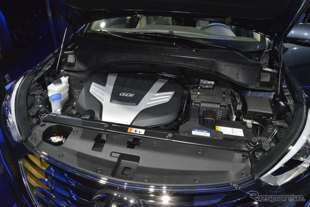 新型ヒュンダイ サンタフェの量産モデル(ロサンゼルスモーターショー12)