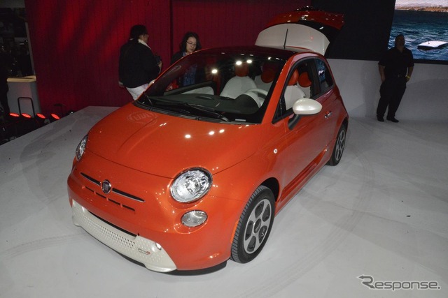 フィアット 500e(ロサンゼルスモーターショー12)