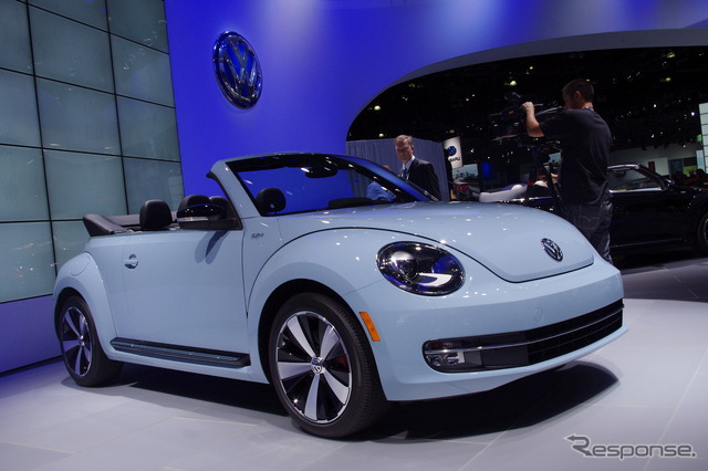 VW ザ・ビートルカブリオレ 60'sエディション(ロサンゼルスモーターショー12)
