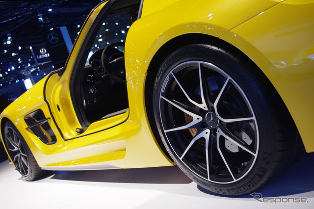 メルセデスベンツ SLS AMG ブラックシリーズ(ロサンゼルスモーターショー12)