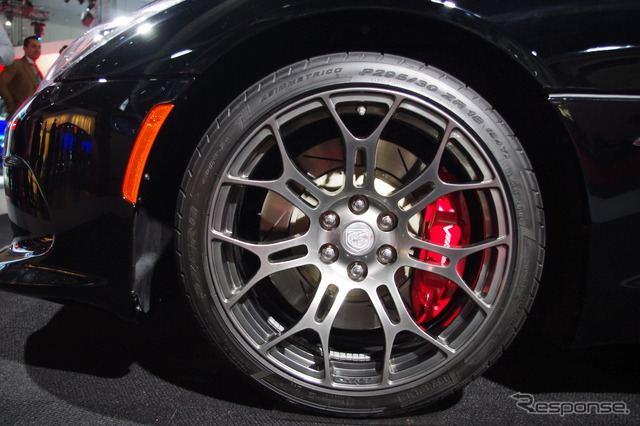 SRT バイパー(ロサンゼルスモーターショー12)