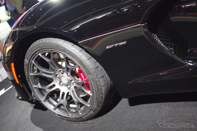 SRT バイパー(ロサンゼルスモーターショー12)