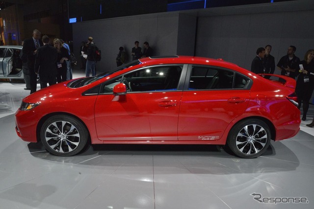 ホンダ シビックセダン Si(ロサンゼルスモーターショー12)