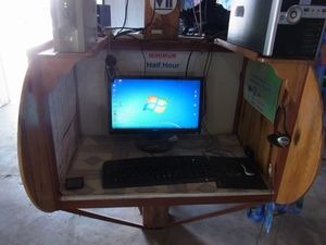 懐かしのミャンマーを行く (15) ミャンマーの田舎 ネットが繋がらない