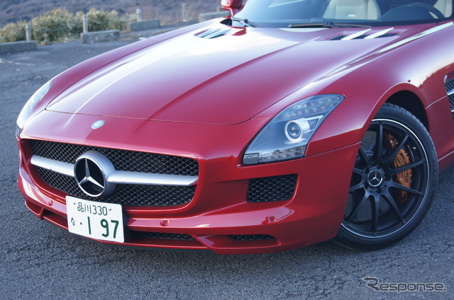 メルセデスベンツ SLS AMG