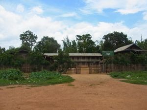 懐かしのミャンマーを行く (18) インレー湖 日本の食べ物の原型を見る