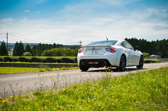 スバル・BRZ