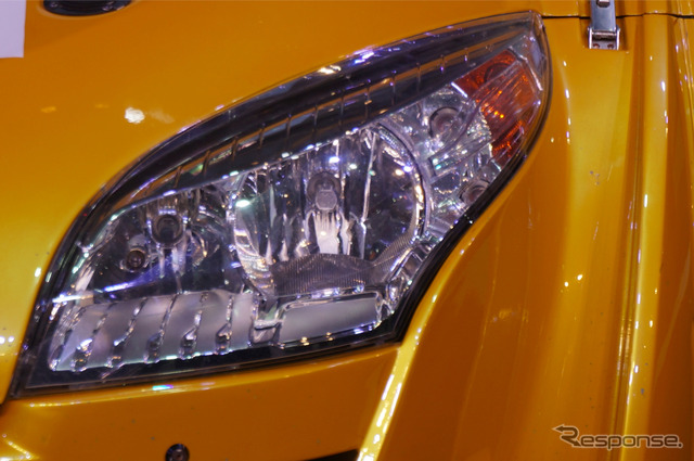 ルノー MEGANE TROPHY