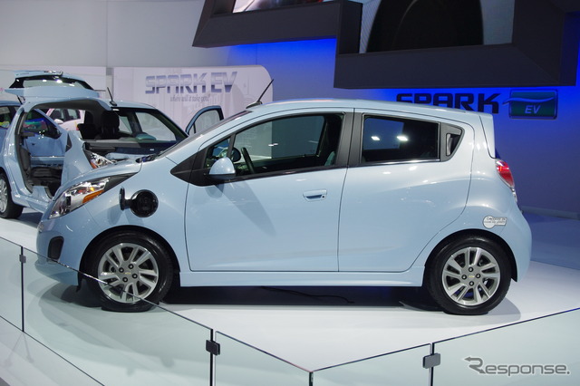 シボレースパークEV(ロサンゼルスモーターショー12)