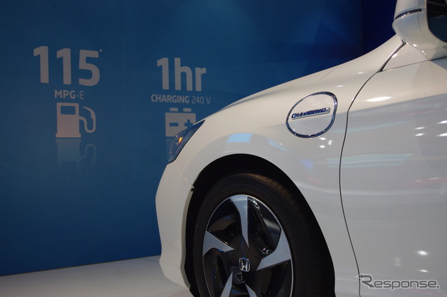 ホンダ アコードPHEV(ロサンゼルスモータショー12)