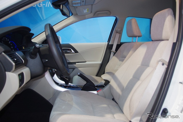 ホンダ アコードPHEV(ロサンゼルスモータショー12)