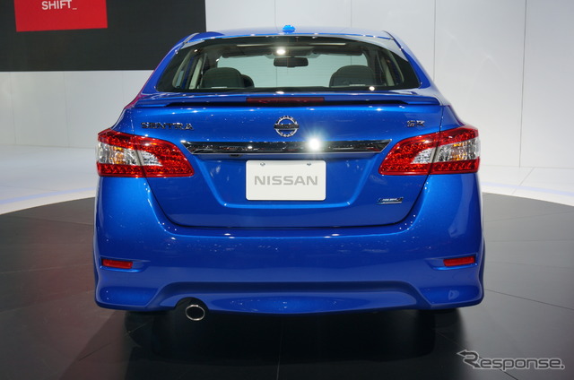 日産セントラ(ロサンゼルスモーターショー12)