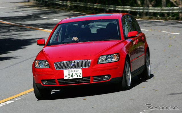 【ボルボ S40/V50 T-5 AWD試乗】その1 電光石火!遊び心をくすぐるAWD