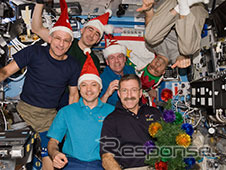 クリスマスを祝う第30探検隊