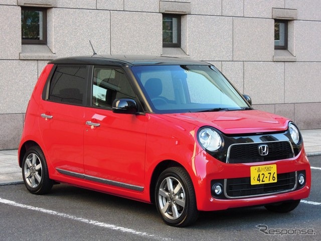 N-ONEツアラー。2トーンルーフがオシャレだ。