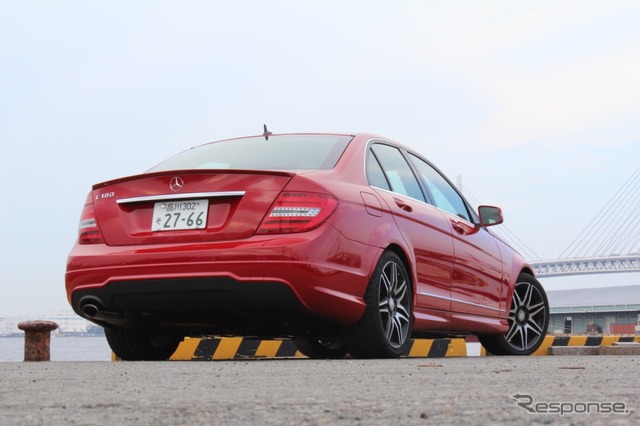 メルセデスベンツ C180ブルーエフィシェンシーアバンギャルド