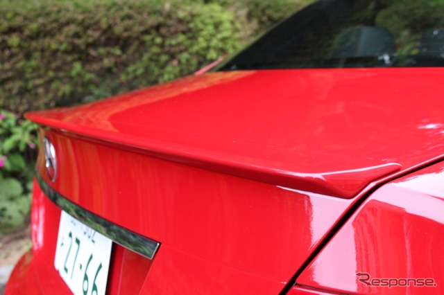 メルセデスベンツ C180ブルーエフィシェンシーアバンギャルド