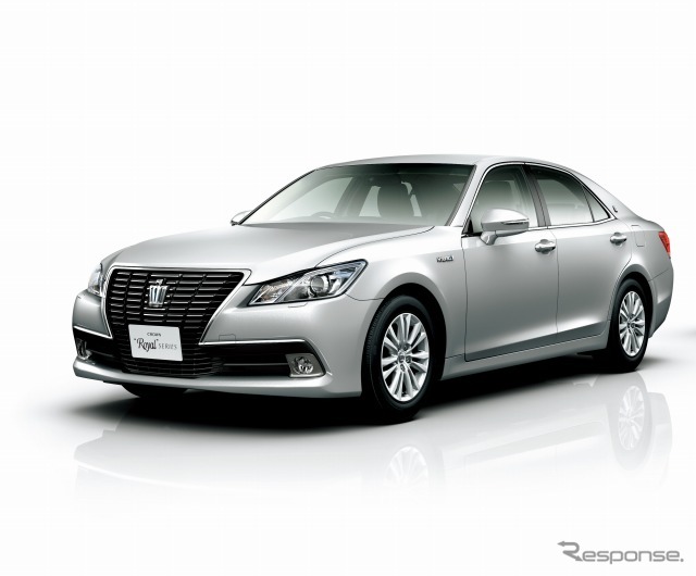 トヨタ・クラウン Hybrid ロイヤルサルーンG
