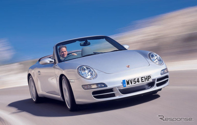 ポルシェ 911 カブリオレ 登場!!