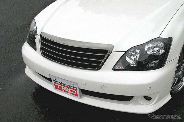 クラウン 用ヘッドランプハウジングセット…TRD