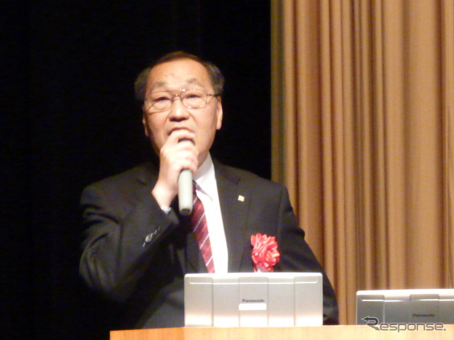 小澤氏