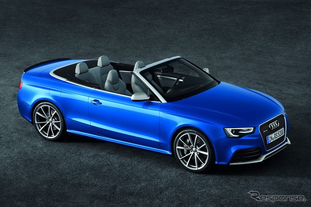 アウディ RS5 カブリオレ