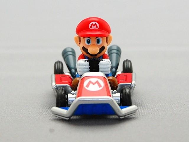 マリオ・前面