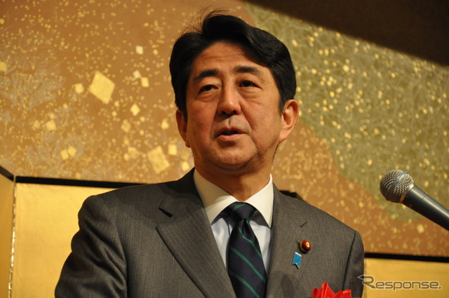 安倍晋三首相