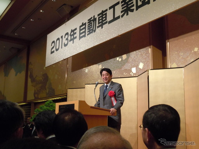 安倍晋三首相
