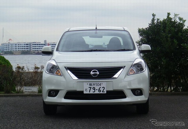日産 ラティオ