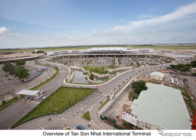 タンソンニャット国際空港ターミナルビル外観